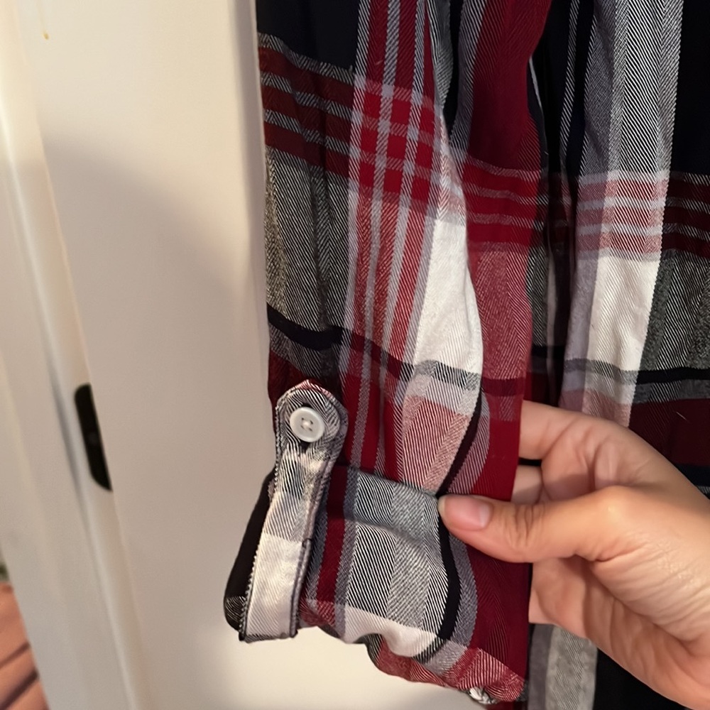 Button down shirt - Picture 4 of 8
